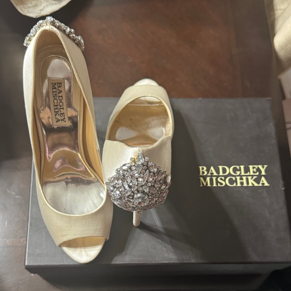 Badgley Mischka Ivory Jeweled Peep-Toe Heels